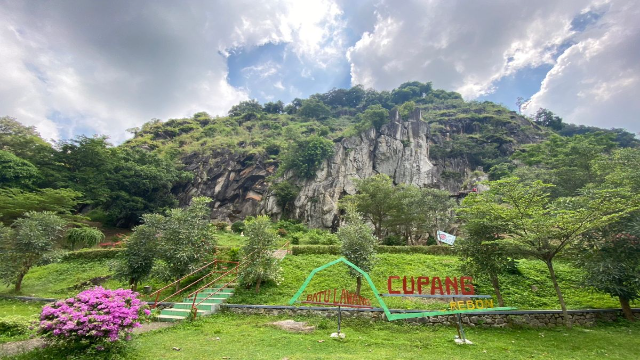 Pesona Wisata Alam Batu Lawang: Surga Tersembunyi di Lereng Gunung Ciremai